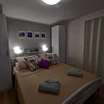 Apartman Apartment Montiron *