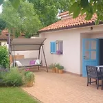 Apartment Montiron *