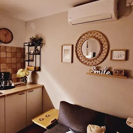 Apartment Montiron Apartman *
