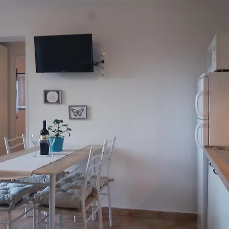 Apartment Montiron *